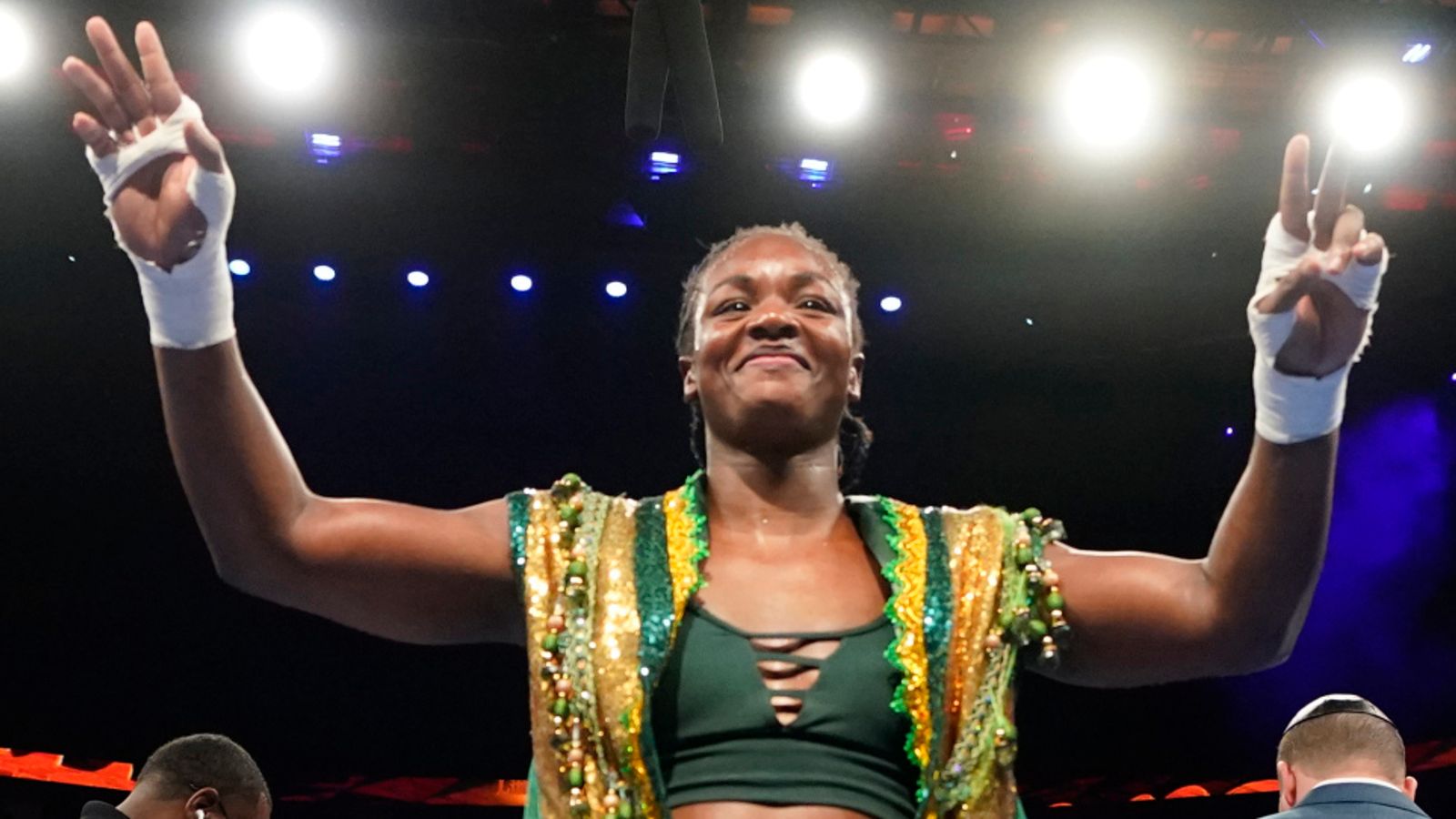 Claressa Shields wants Savannah Marshall rematch at heavyweight – Shields’ skills ‘like a Picasso masterpiece’ | Boxing News